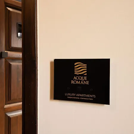 Acque Romane Fontana Di Trevi M Διαμέρισμα Ρώμη